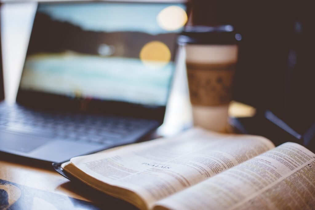 how to study the bible